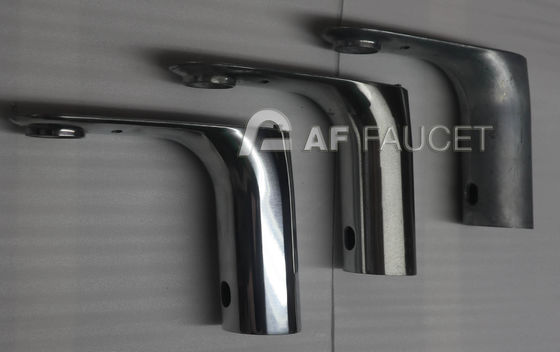 RTAF-AP04AZ-Zink-Legierung Sanitärwaren Poliermaschine, 4-Spindel-Mop-Räder Poliermaschine, CNC-Poliermaschine