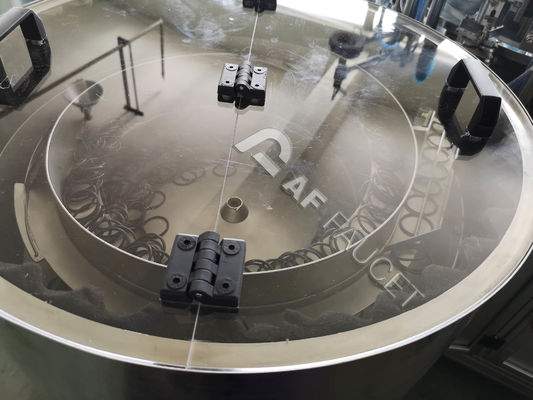 RTAF-CA003-H- Maschine zur automatischen Montage von Wasserhahnspulen mit hohem Fuß