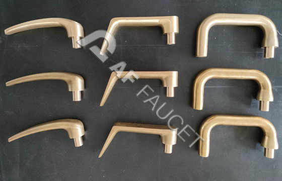 Spiegeloberfläche Wasserhahn Poliermaschine CNC Griff Poliermaschine für Sanitärwaren
